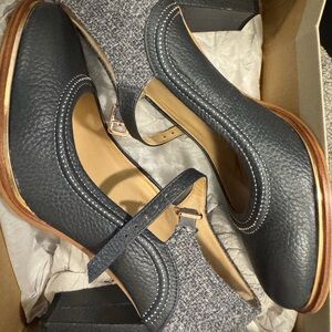Clarks Black and Gray Textured Heels